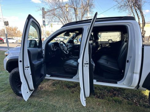 Used 2021 Toyota Tacoma TRD Pro AWD/4WD image 23