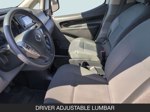 Used 2019 Nissan NV200 S image 14