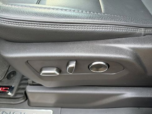 Used 2025 GMC Sierra 1500 Denali image 17