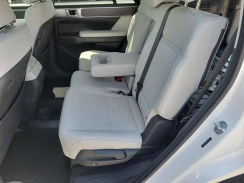 New 2027 Hyundai Santa Fe SE FWD image 24