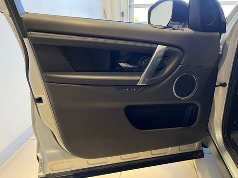 Used 2021 Land Rover Discovery Sport S AWD/4WD image 19