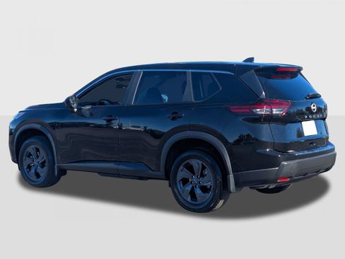 New 2026 Nissan Rogue SV FWD image 3