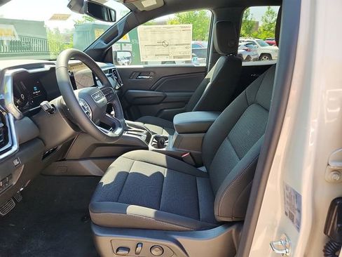 New 2026 GMC Canyon Elevation w/ Convenience Package RWD image 9