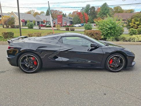 Used 2022 Chevrolet Corvette Stingray Premium Conv w/ Z51 Performance Package image 7
