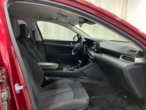 Used 2021 Kia K5 LXS FWD image 30