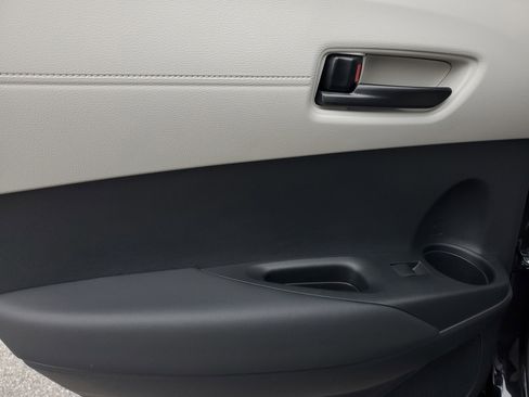 New 2026 Toyota Corolla Cross L image 12