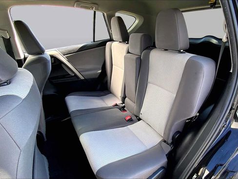 Used 2014 Toyota RAV4 LE AWD/4WD image 20