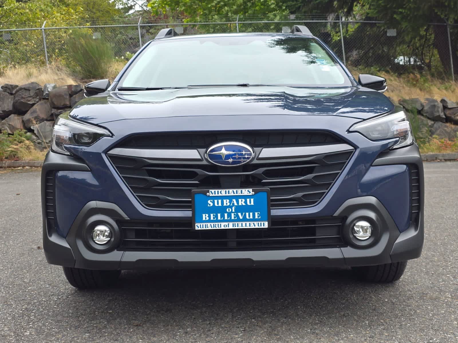 Certified 2025 Subaru Outback Premium AWD/4WD image 6
