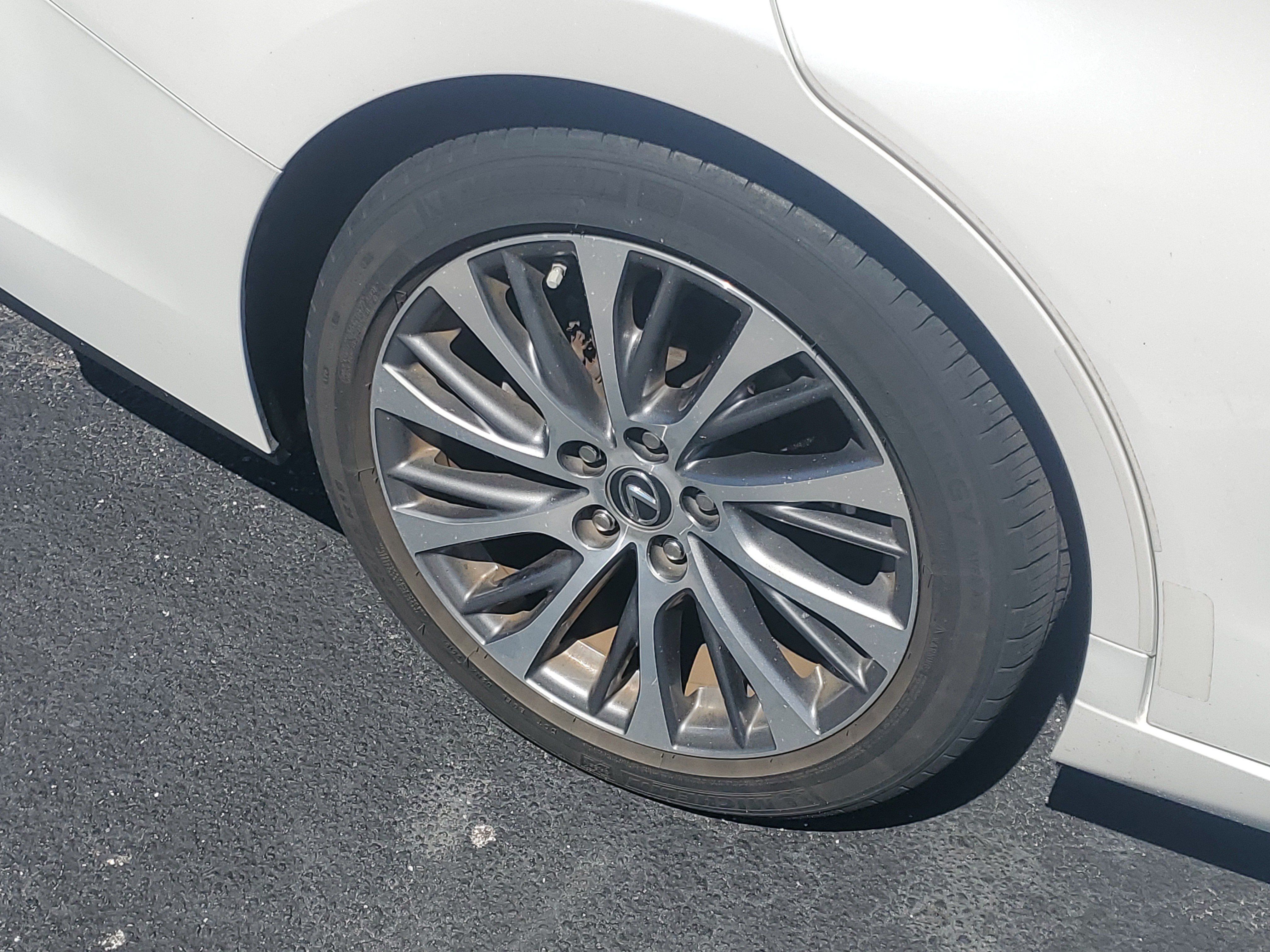 Used 2019 Lexus ES 350 w/ Premium Package FWD image 4