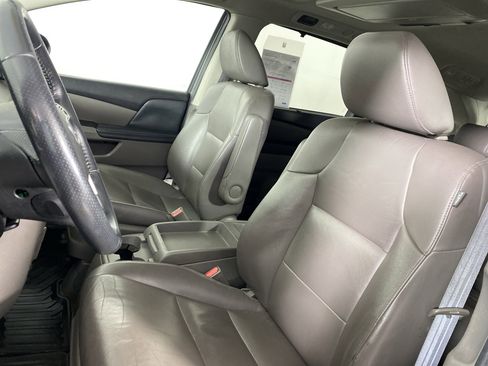 Used 2016 Honda Odyssey Touring image 16