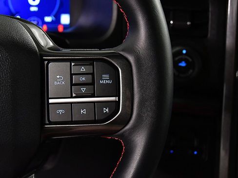 Used 2024 Ford Expedition Limited AWD/4WD image 22