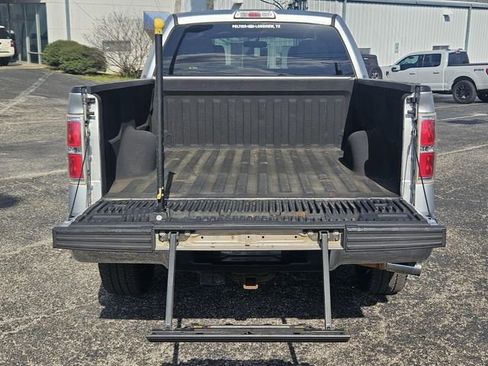 Used 2013 Ford F150 XLT w/ XLT Chrome Pkg image 16