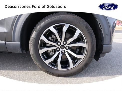 Used 2020 Ford Explorer ST w/ Premium Technology Package image 10