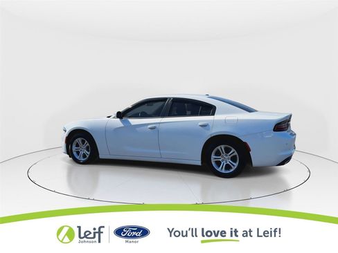 Used 2021 Dodge Charger SXT image 6