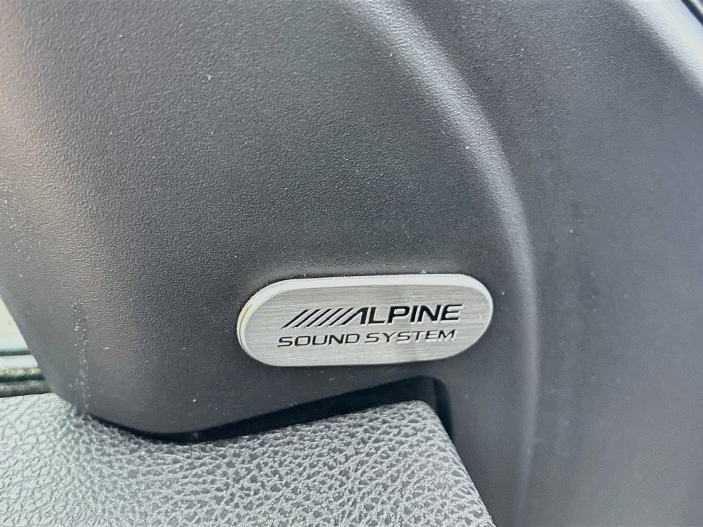 Used 2022 Chrysler 300 Touring L w/ Popular Equipment Group RWD image 18