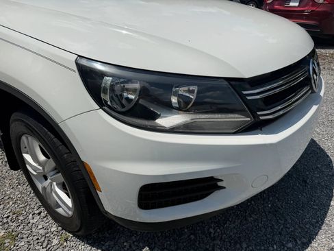 Used 2016 Volkswagen Tiguan S FWD image 9