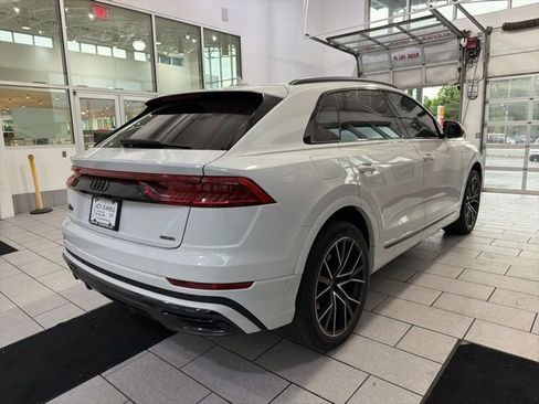 Used 2021 Audi Q8 Prestige w/ Prestige Package AWD/4WD image 5