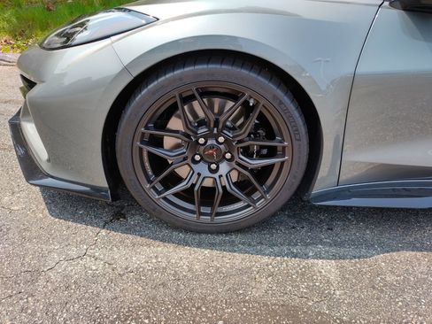 Used 2023 Chevrolet Corvette Z06 w/ Stealth Interior Trim Package image 6