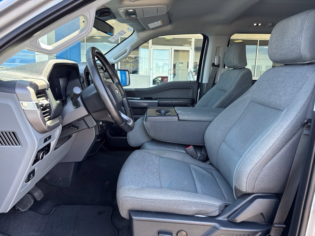 Used 2025 Ford F150 XLT w/ Equipment Group 301A Standard AWD/4WD image 15