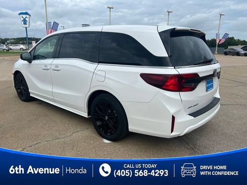 Used 2025 Honda Odyssey Sport-L image 7