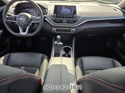 Certified 2025 Nissan Altima 2.5 SR FWD image 15