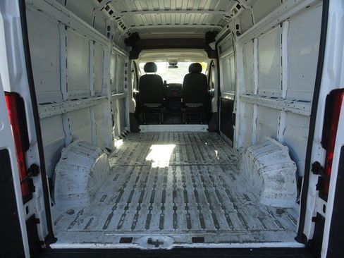 Used 2021 RAM ProMaster 2500 FWD image 15