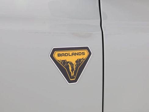 Used 2024 Ford Bronco Badlands AWD/4WD image 24