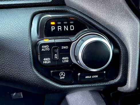 Used 2024 RAM 1500 Big Horn AWD/4WD image 20