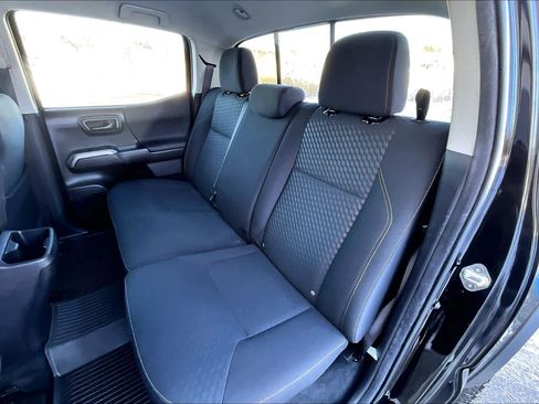 Used 2023 Toyota Tacoma 4x4 Double Cab image 20