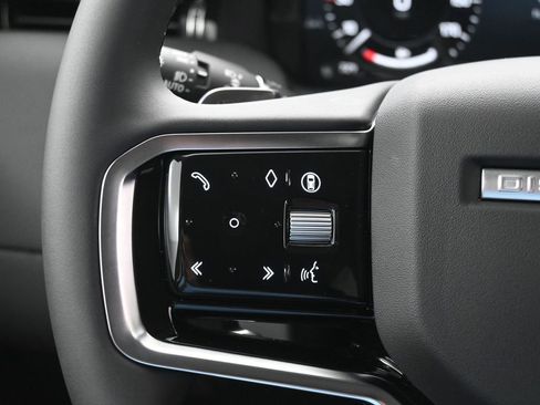 New 2025 Land Rover Discovery Sport S AWD/4WD image 17