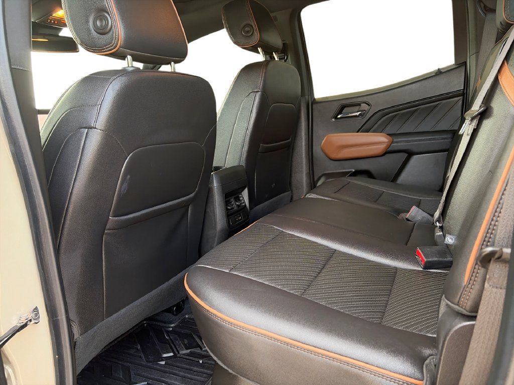Used 2023 GMC Canyon AT4 w/ AT4 Premium Package AWD/4WD image 26
