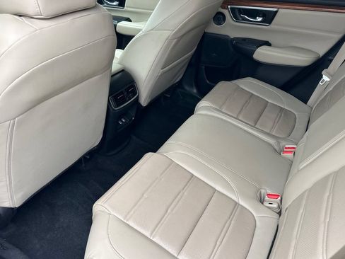 Used 2021 Honda CR-V Touring image 12