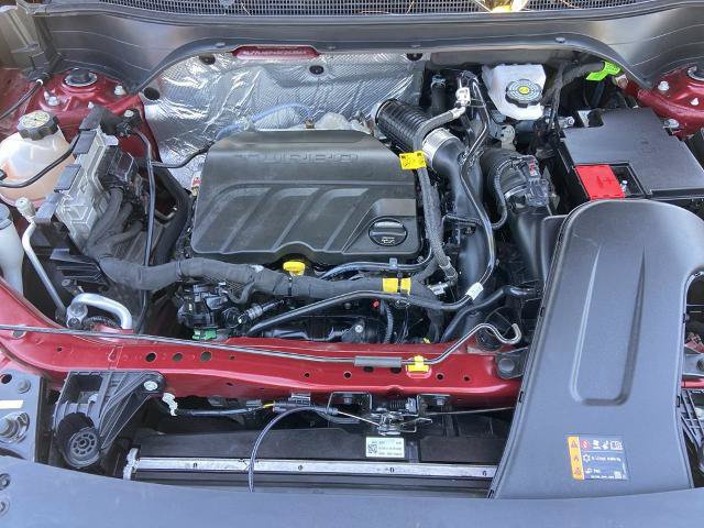Used 2025 Chevrolet Trax LT w/ LT Convenience Package FWD image 25