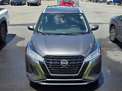 Used 2024 Nissan Kicks SV FWD image 9