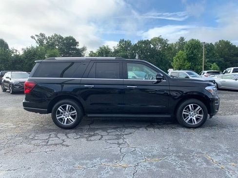 Used 2024 Ford Expedition Max Limited AWD/4WD image 10