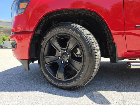 Certified 2024 RAM 1500 Big Horn RWD image 33