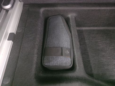 Used 2023 Rivian R1S Adventure AWD/4WD image 34