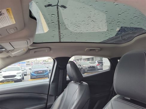 Used 2022 Ford Mustang Mach-E Premium image 13