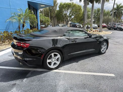Used 2023 Chevrolet Camaro LT RWD image 8