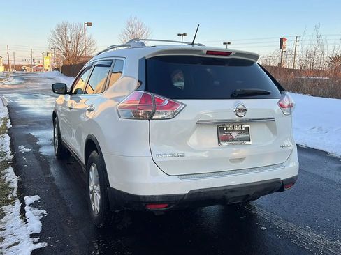 Used 2016 Nissan Rogue SV image 7