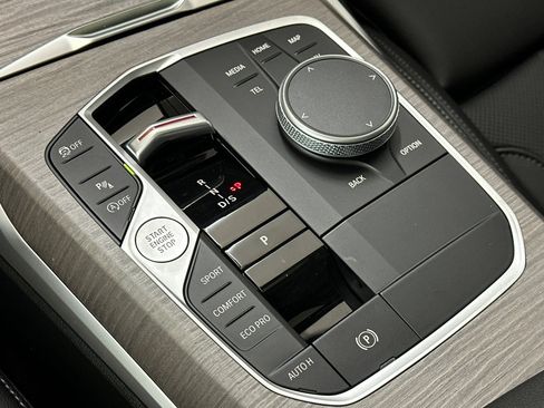 New 2026 BMW 330i Sedan w/ Premium Package image 24