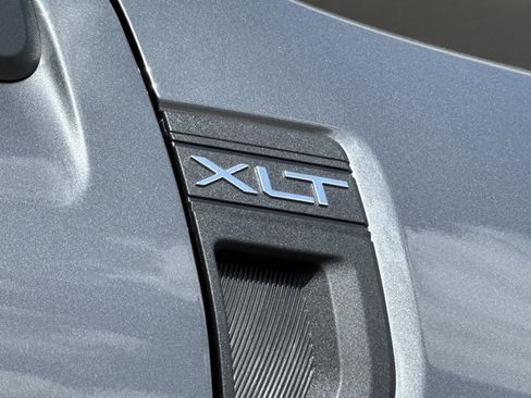 New 2025 Ford Maverick XLT w/ XLT Luxury Package image 24