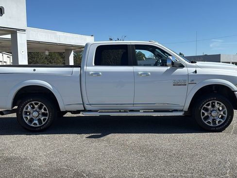 Used 2018 RAM 2500 Limited image 9
