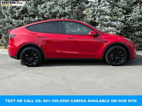 Used 2023 Tesla Model Y Long Range image 10