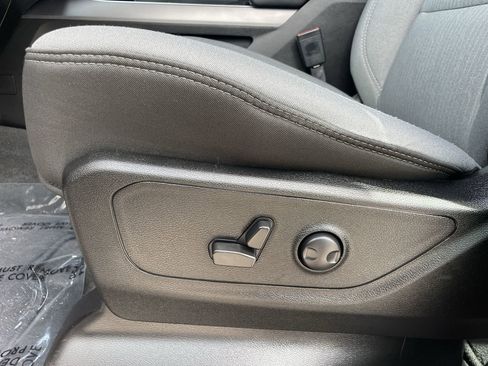 Used 2022 RAM 1500 Big Horn RWD image 19