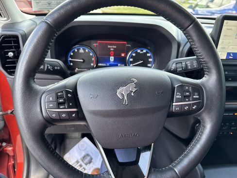 Used 2023 Ford Bronco Sport Outer Banks w/ Tech Package AWD/4WD image 14