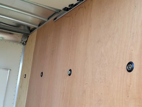 Used 2017 Ford E-350 and Econoline 350 Super Duty w/ Power Windows & Locks Group image 25