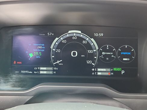 Used 2024 Toyota Sequoia Platinum AWD/4WD image 20