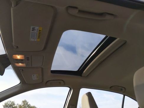 Used 2017 Honda Accord EX image 19