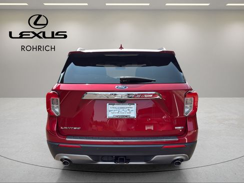Used 2020 Ford Explorer Limited w/ Class III Trailer Tow Package AWD/4WD image 7